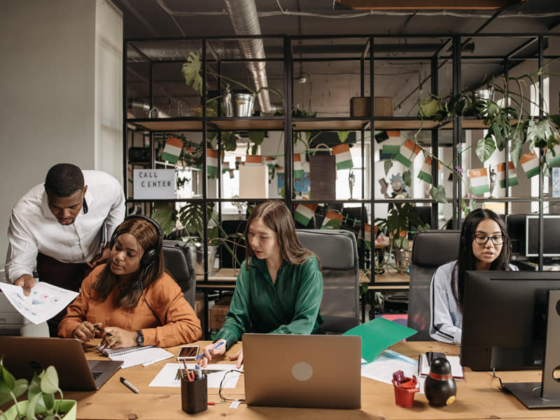 Zendesk alternatives. Software for call centre staff.